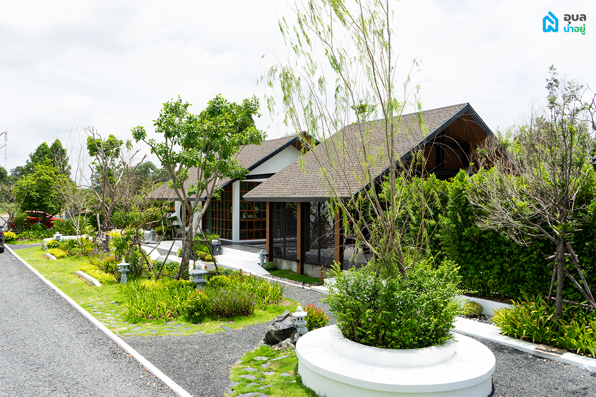 Ai garden cafe มุมด้านข้าง