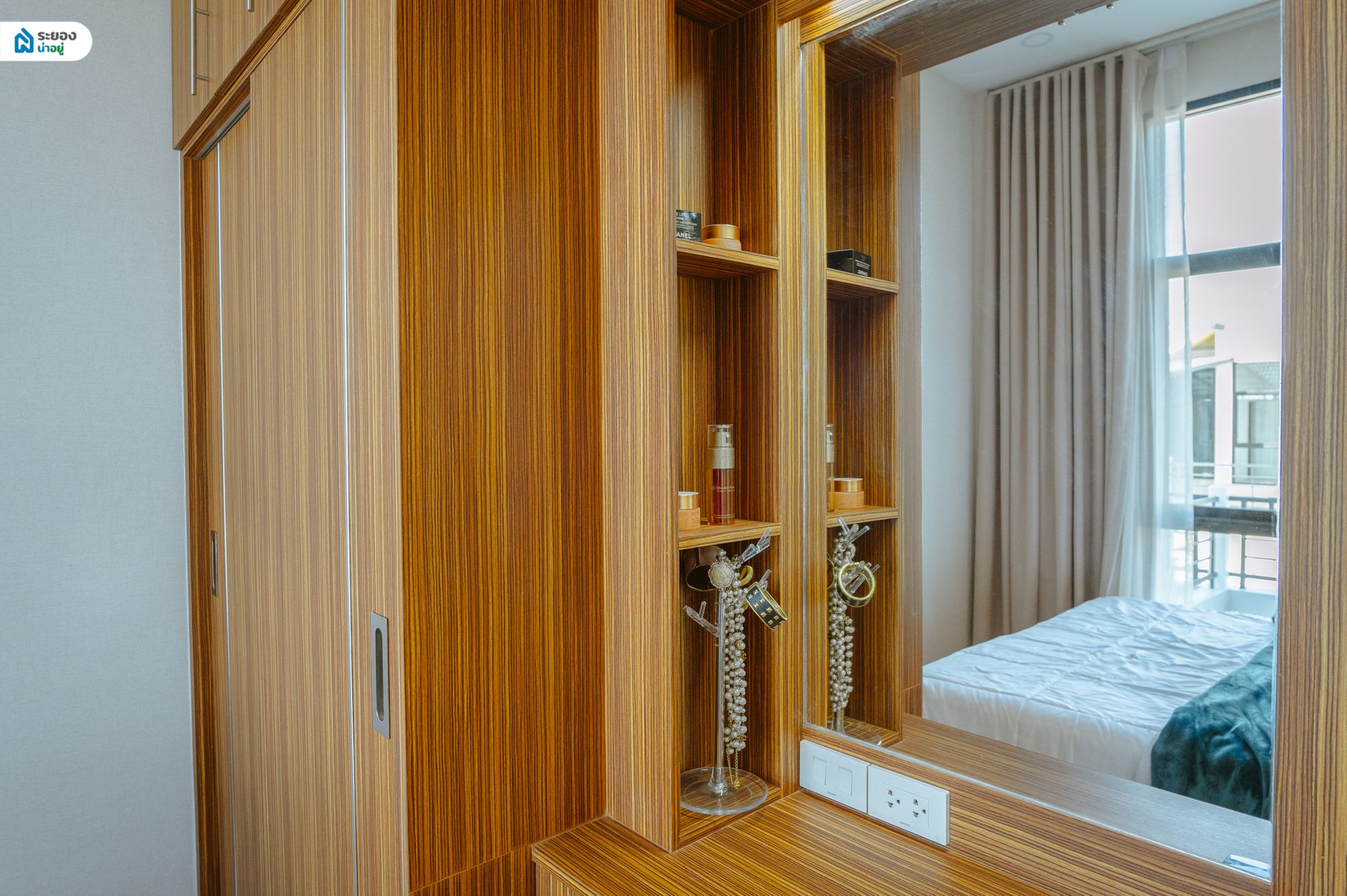 ห้องนอน Master Bedroom เดอะ เดคโค่ 5 ทาวน์โฮมระยอง บ้านแลงระยอง